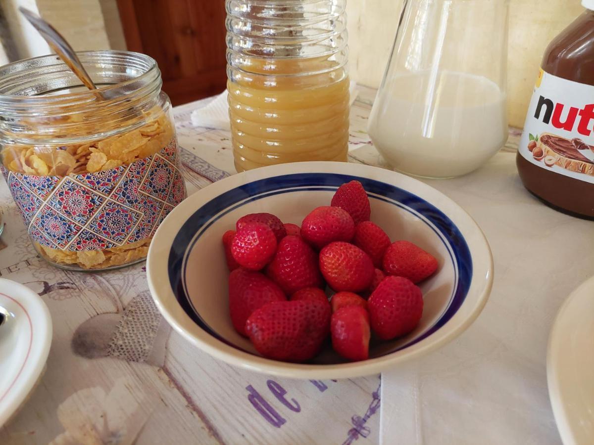 Xagħra Mj Farmhouse B&B מראה חיצוני תמונה